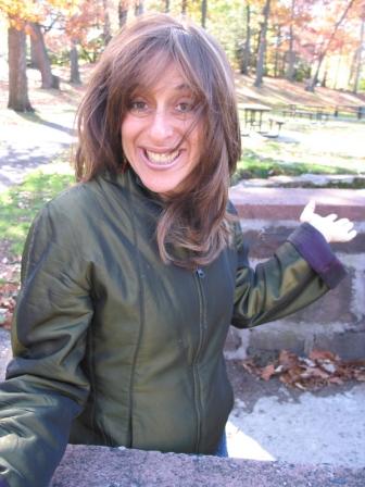 Esther Rachel Russell – Screenwriter, Performer, Producer, Laughter Therapist – NJ